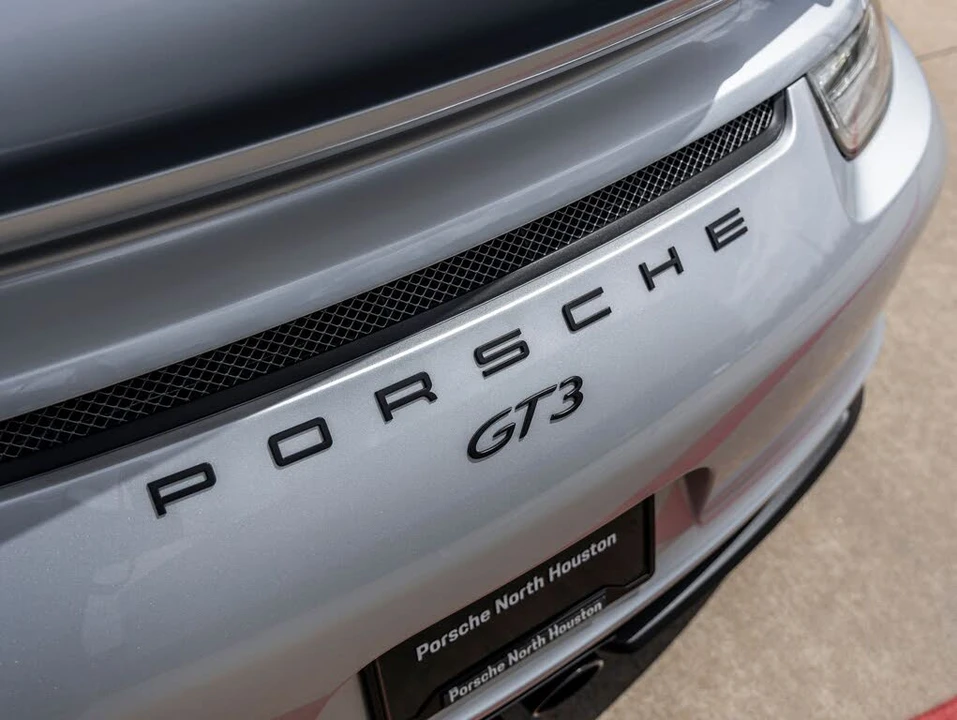 2016 Porsche 991 GT3 - Image 16 of 31