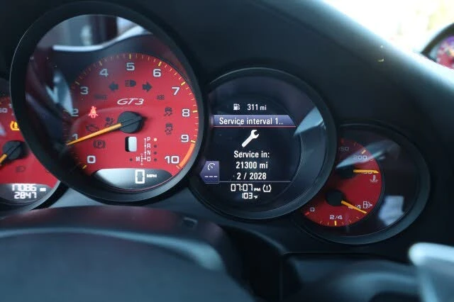 2016 Porsche 991 GT3 - Image 29 of 31