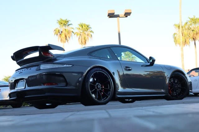 2016 Porsche 991 GT3 - Image 19 of 31