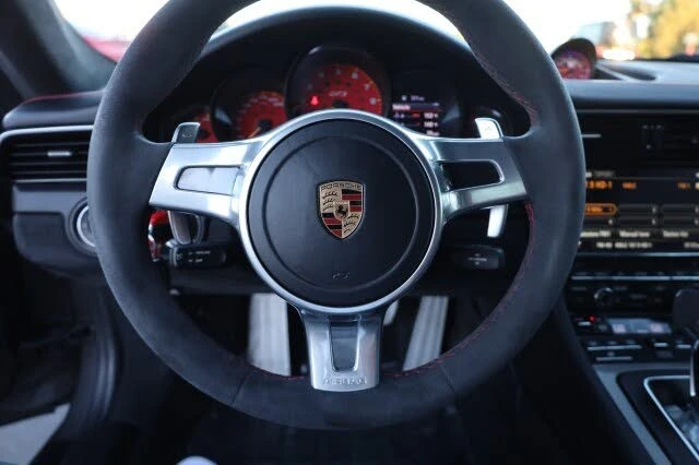 2016 Porsche 991 GT3 - Image 27 of 31