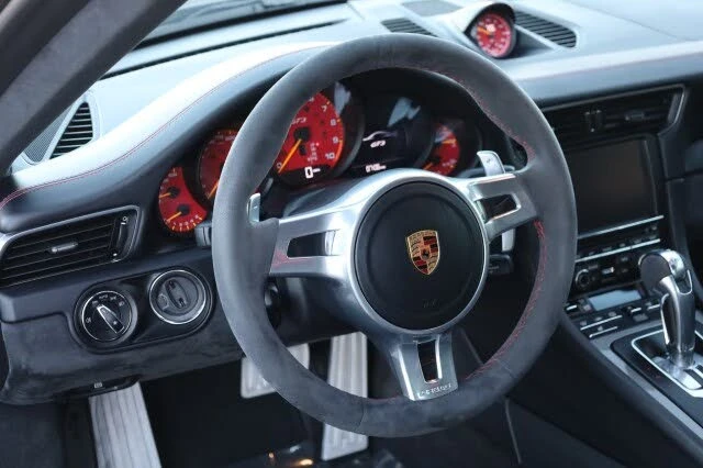2016 Porsche 991 GT3 - Image 23 of 31