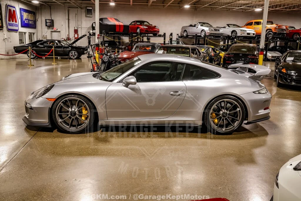 2016 Porsche 991 GT3 - Image 19 of 31