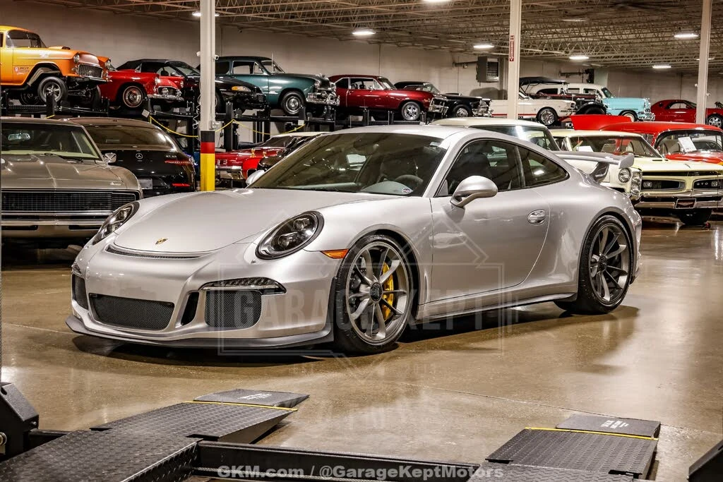 2016 Porsche 991 GT3 - Image 17 of 31