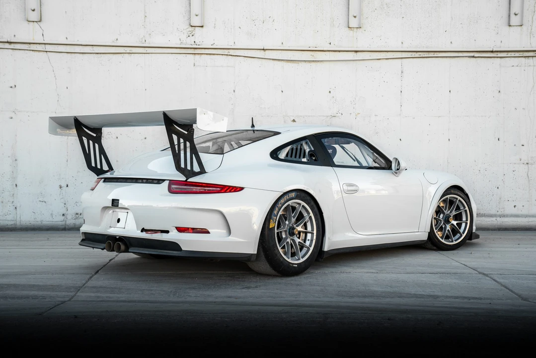 2016 Porsche 991 GT3 - Image 13 of 31