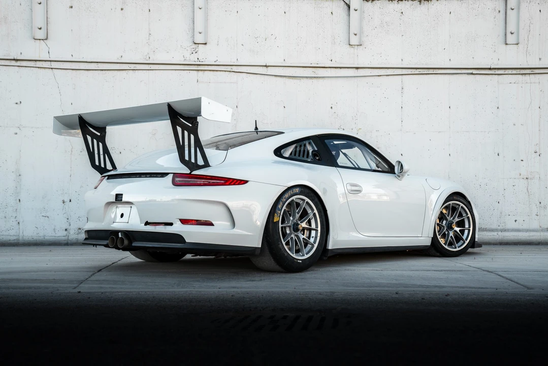 2016 Porsche 991 GT3 - Image 12 of 31