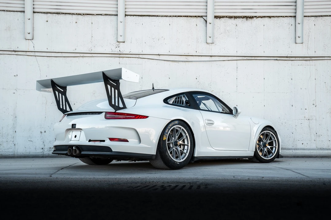 2016 Porsche 991 GT3 - Image 11 of 31