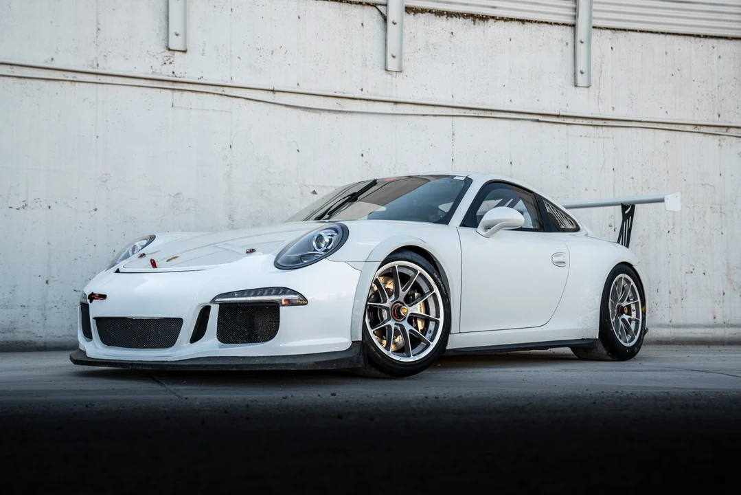 2016 Porsche 991 GT3 - Image 3 of 31