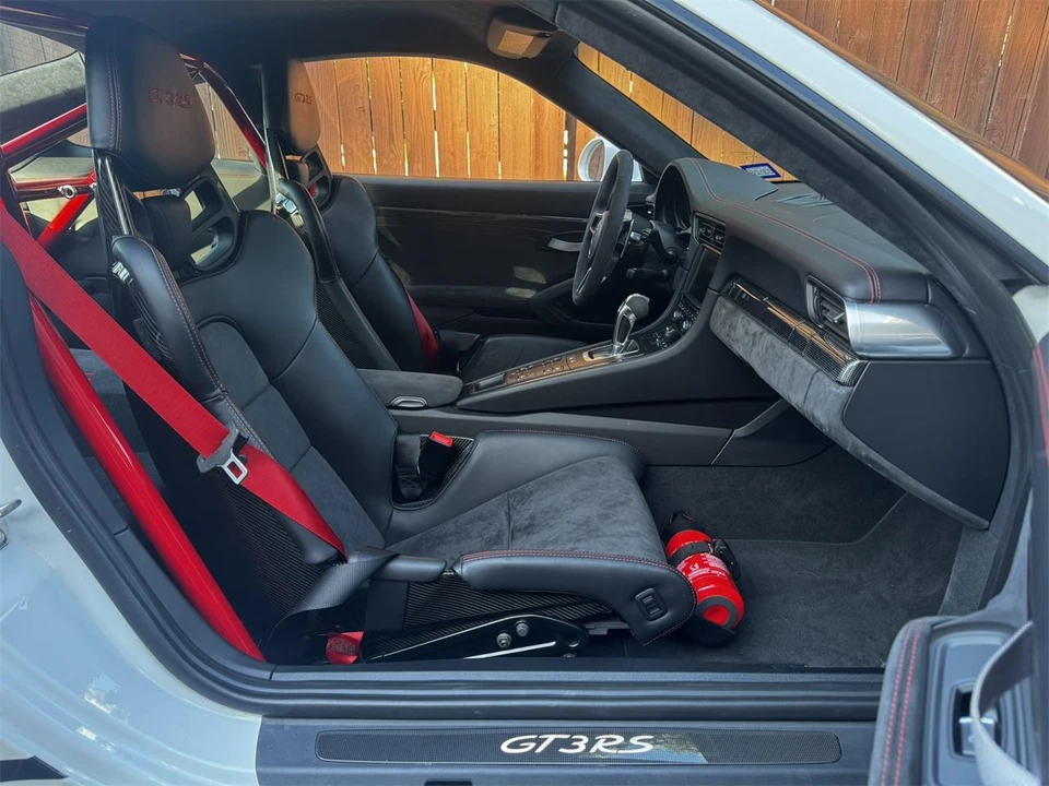 2016 Porsche 991 GT3 RS - Image 19 of 31