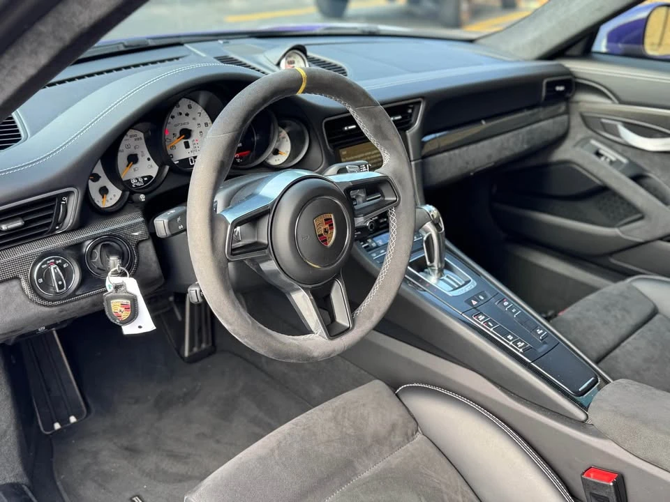 2016 Porsche 991 GT3 RS - Image 9 of 13