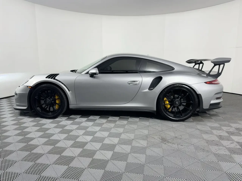 2016 Porsche 991 GT3 RS - Image 2 of 6