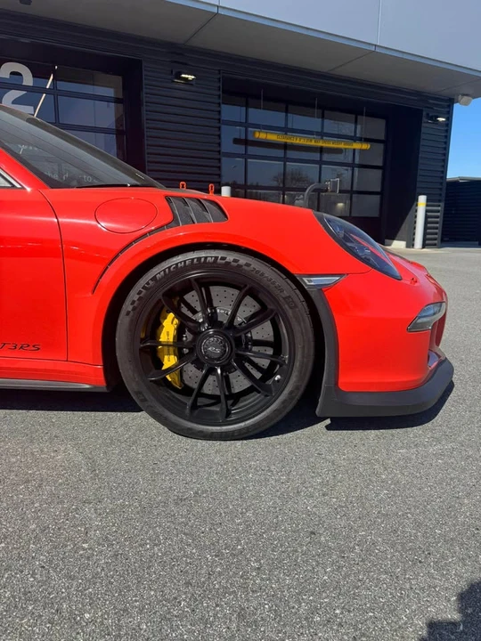 2016 Porsche 991 GT3 RS - Image 2 of 15