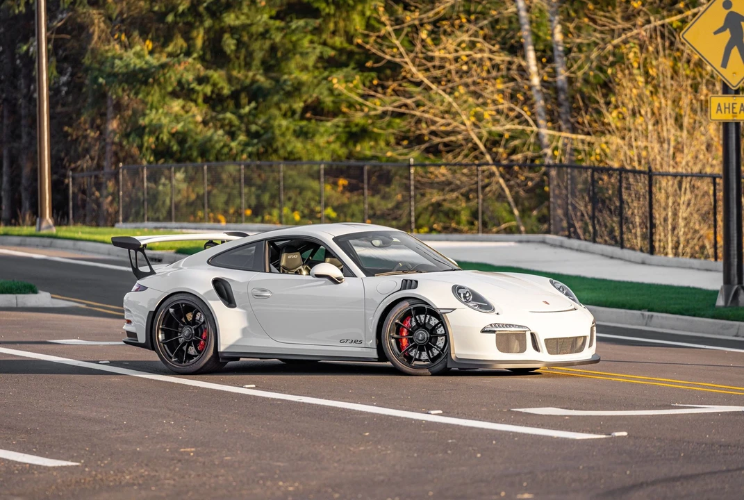 2016 Porsche 991 GT3 RS - Image 4 of 14