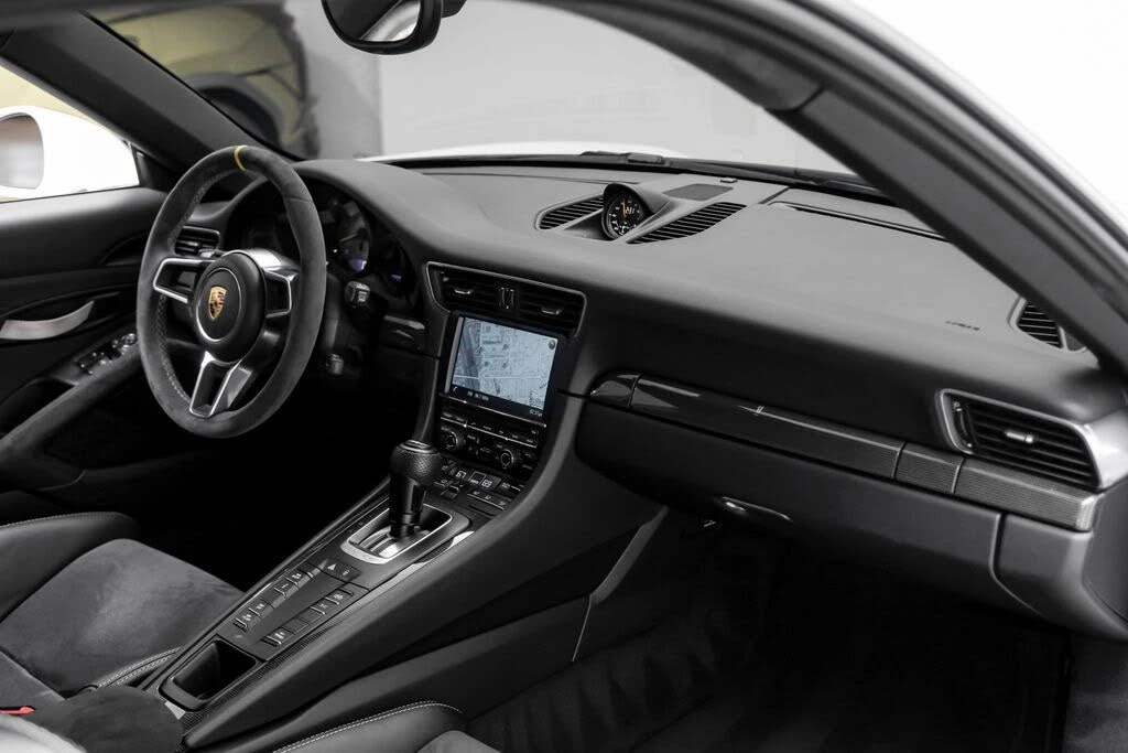 2016 Porsche 991 GT3 RS - Image 19 of 31