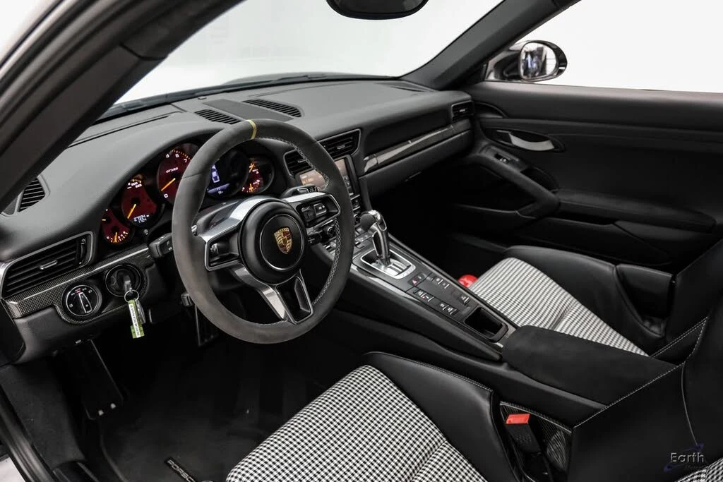 2016 Porsche 991 GT3 RS - Image 3 of 31