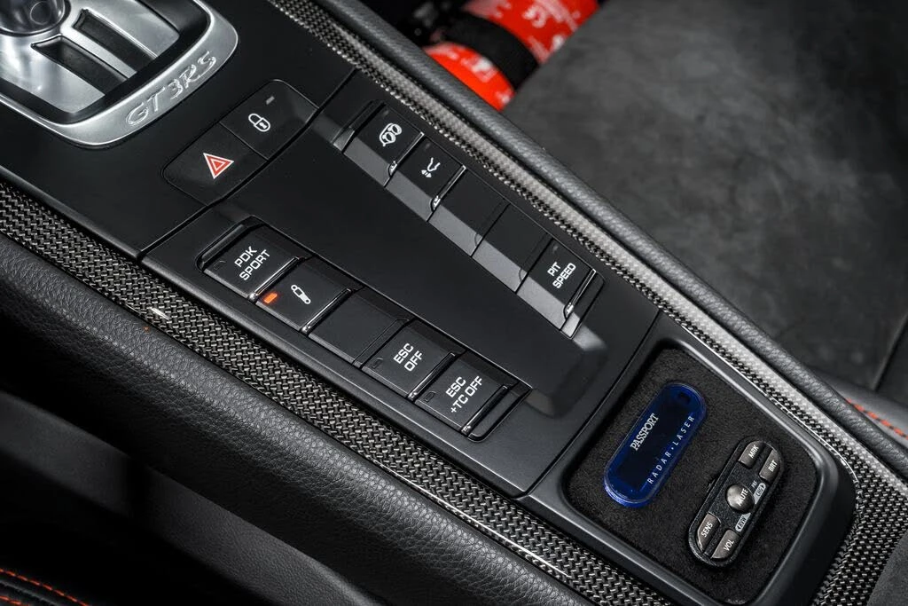 2016 Porsche 991 GT3 RS - Image 26 of 31