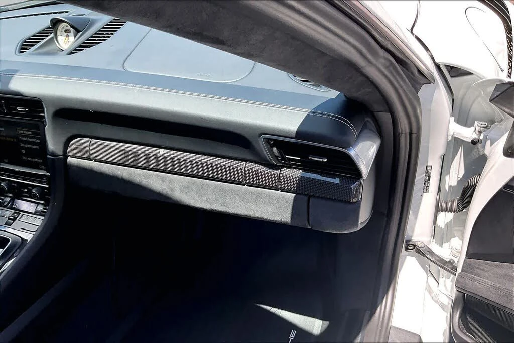 2016 Porsche 991 GT3 RS - Image 16 of 31