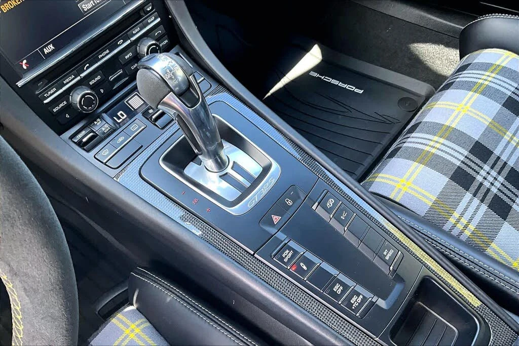 2016 Porsche 991 GT3 RS - Image 14 of 31