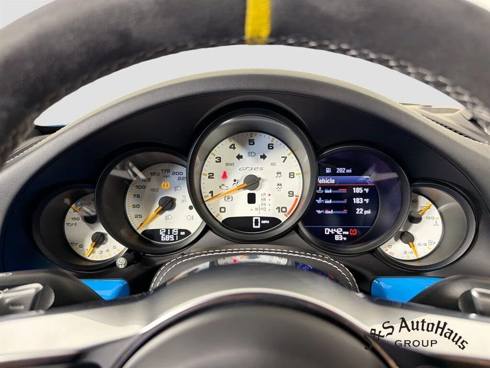 2016 Porsche 991 GT3 RS - Image 15 of 31