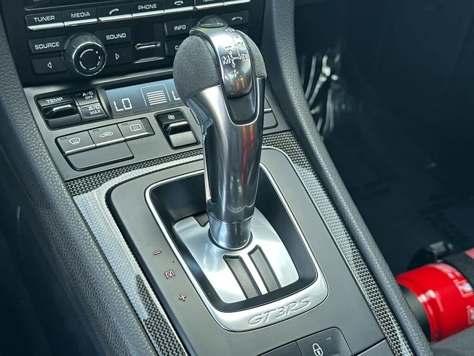 2016 Porsche 991 GT3 RS - Image 17 of 30