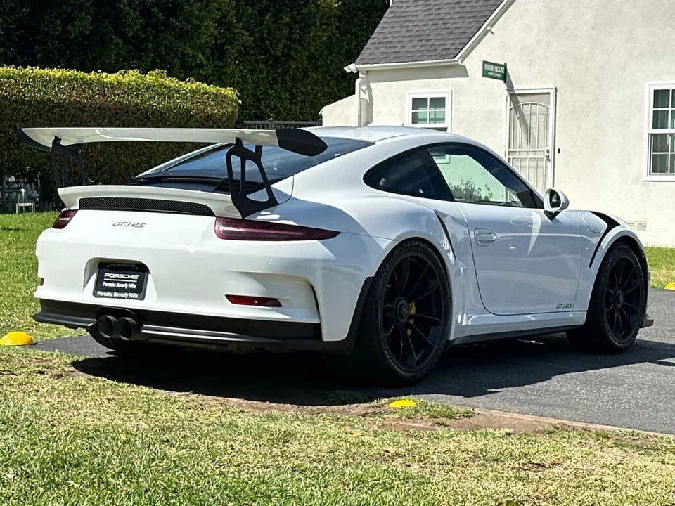 2016 Porsche 991 GT3 RS - Image 7 of 30