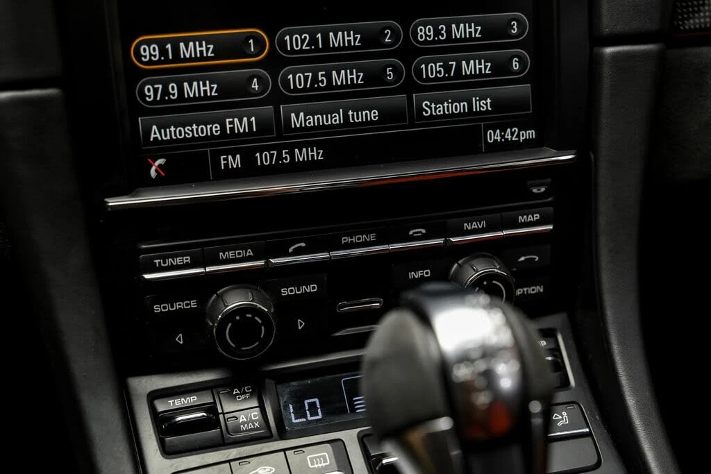 2016 Porsche 991 GT3 RS - Image 25 of 31
