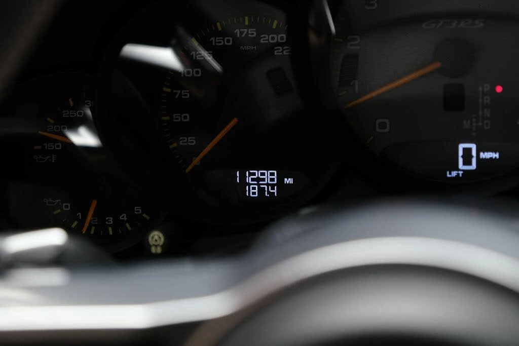 2016 Porsche 991 GT3 RS - Image 18 of 31