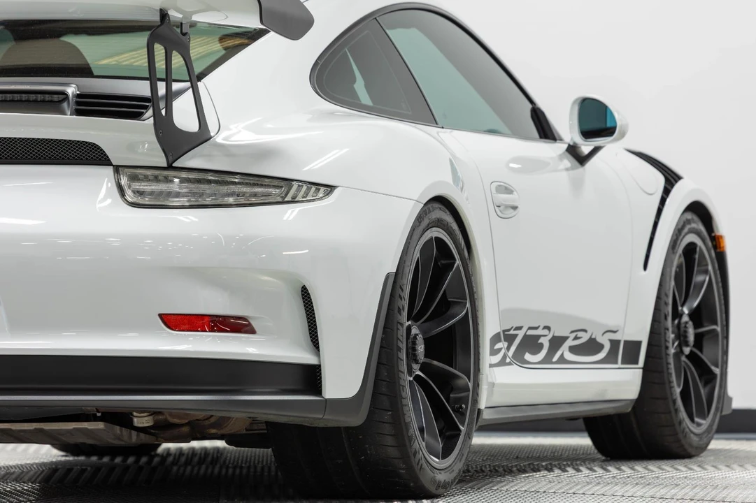 2016 Porsche 991 GT3 RS - Image 22 of 31