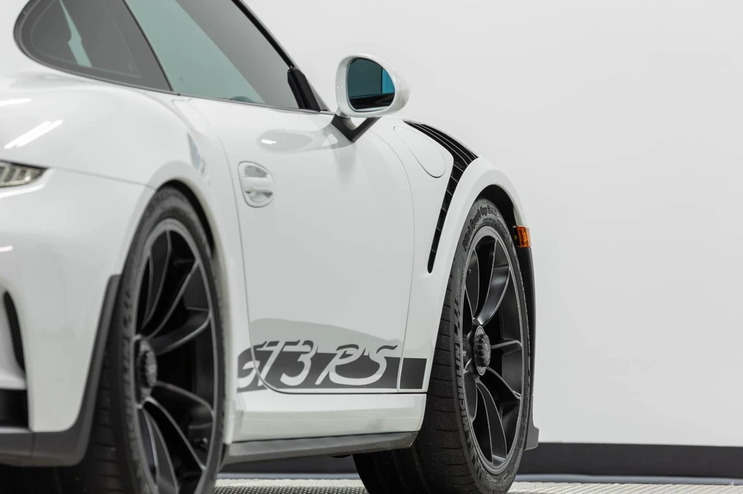 2016 Porsche 991 GT3 RS - Image 23 of 31