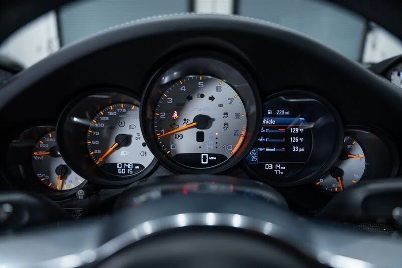 2016 Porsche 991 GT3 RS - Image 26 of 31