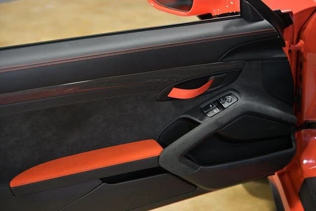 2016 Porsche 991 GT3 RS - Image 24 of 31
