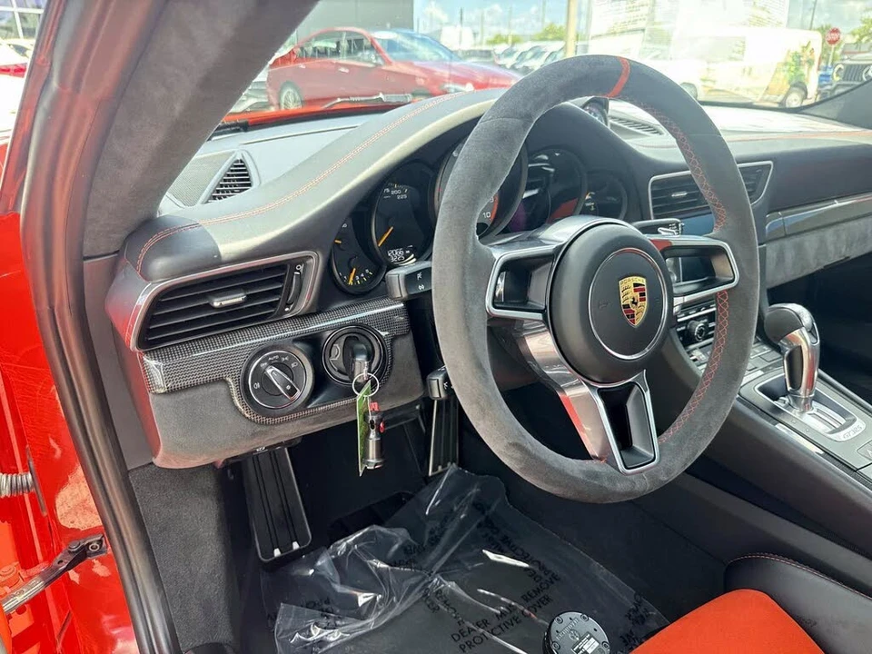 2016 Porsche 991 GT3 RS - Image 17 of 29