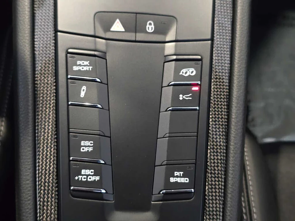 2016 Porsche 991 GT3 RS - Image 29 of 30