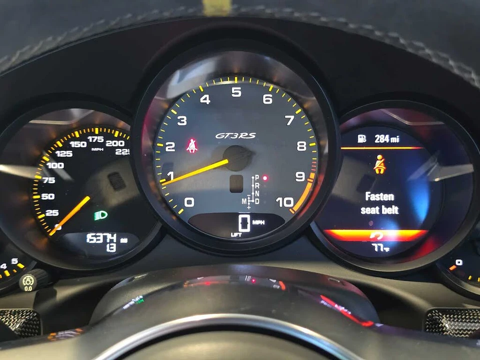 2016 Porsche 991 GT3 RS - Image 25 of 30