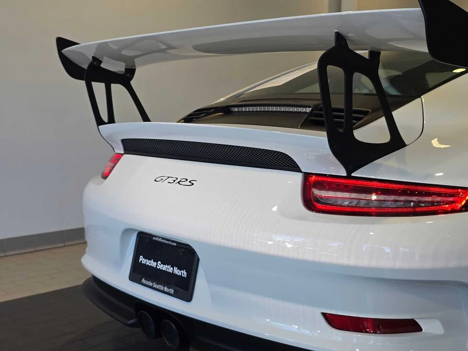 2016 Porsche 991 GT3 RS - Image 15 of 30