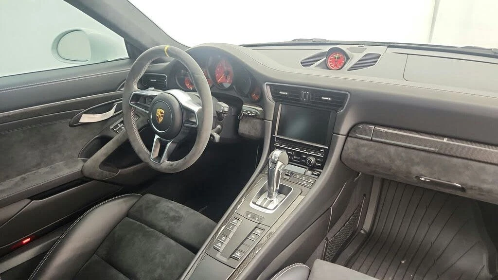 2016 Porsche 991 GT3 RS - Image 24 of 31