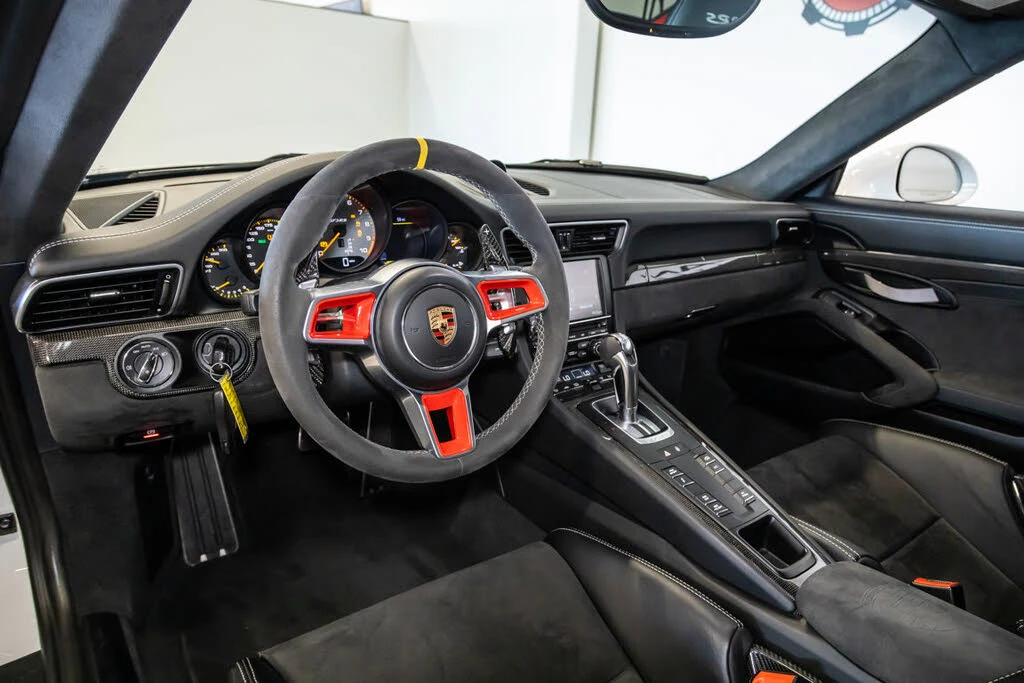 2016 Porsche 991 GT3 RS - Image 29 of 31