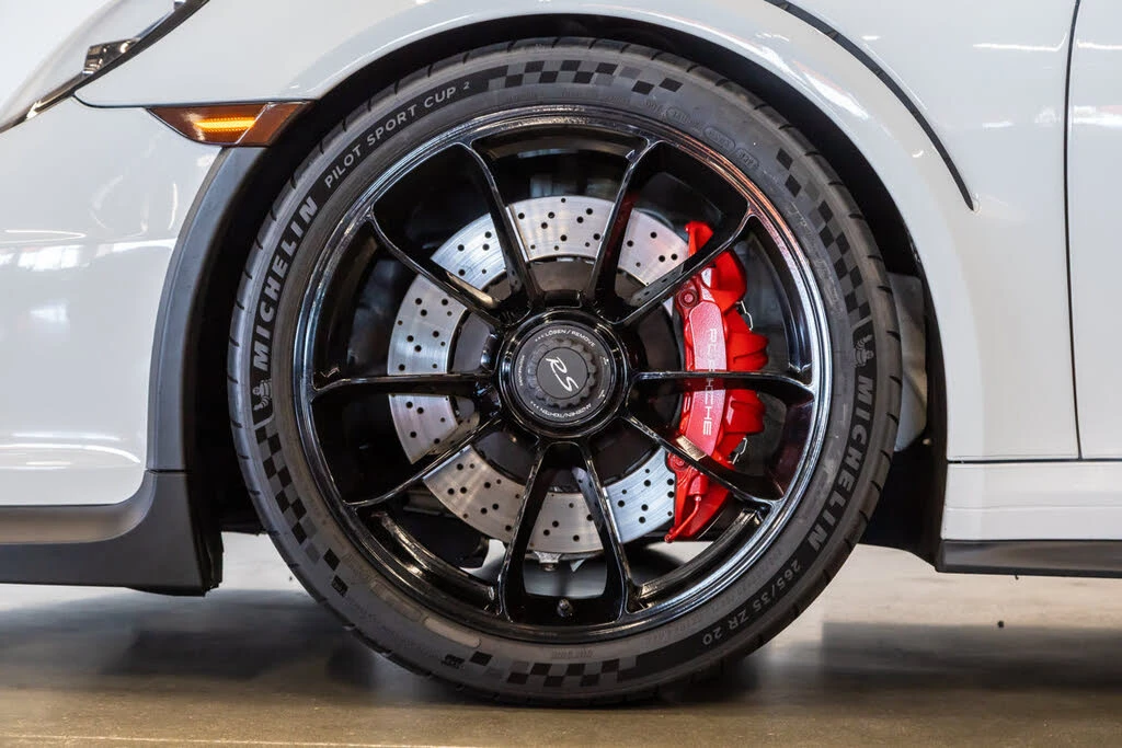 2016 Porsche 991 GT3 RS - Image 17 of 31