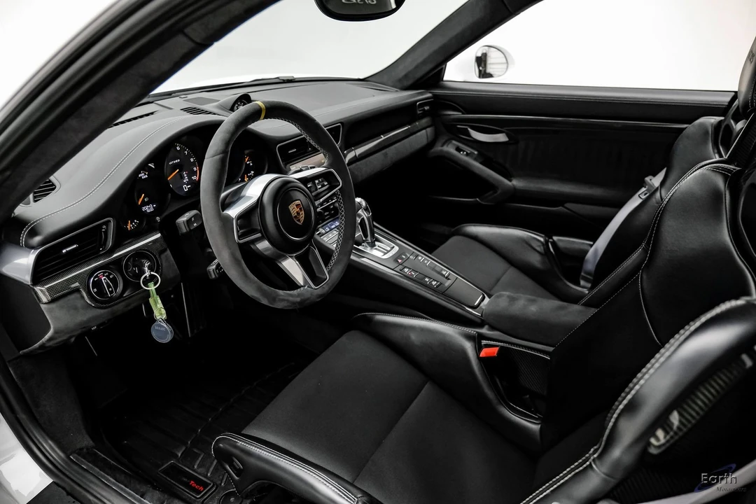 2016 Porsche 991 GT3 RS - Image 3 of 31