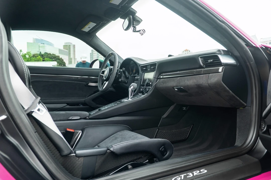 2016 Porsche 991 GT3 RS - Image 29 of 31