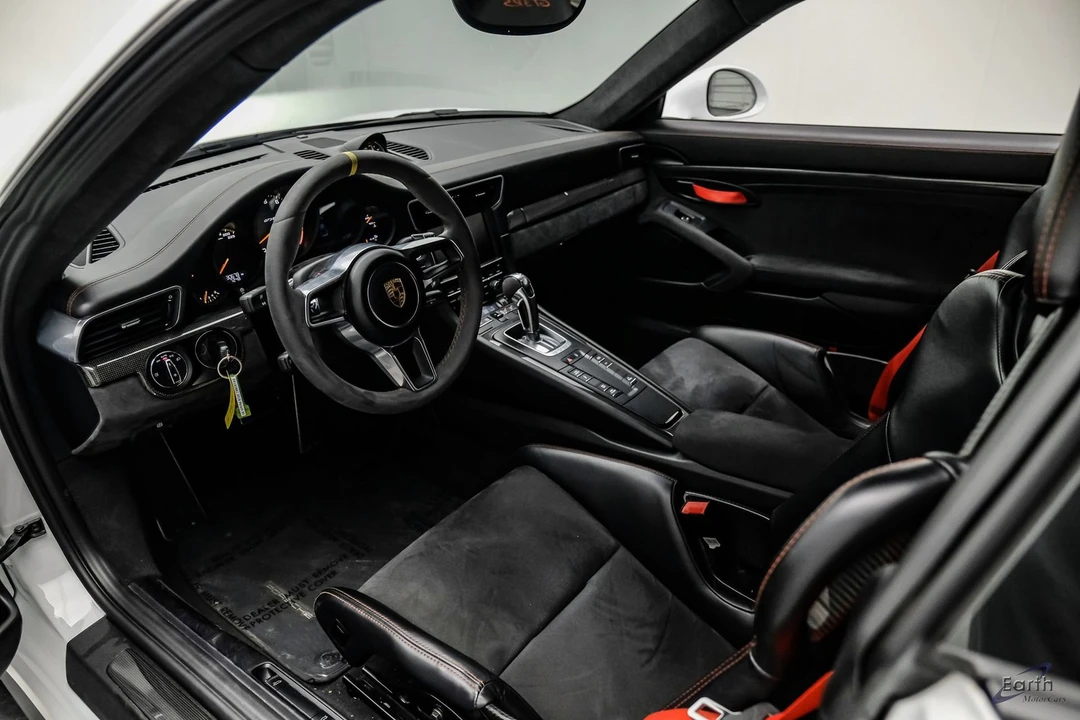 2016 Porsche 991 GT3 RS - Image 2 of 31