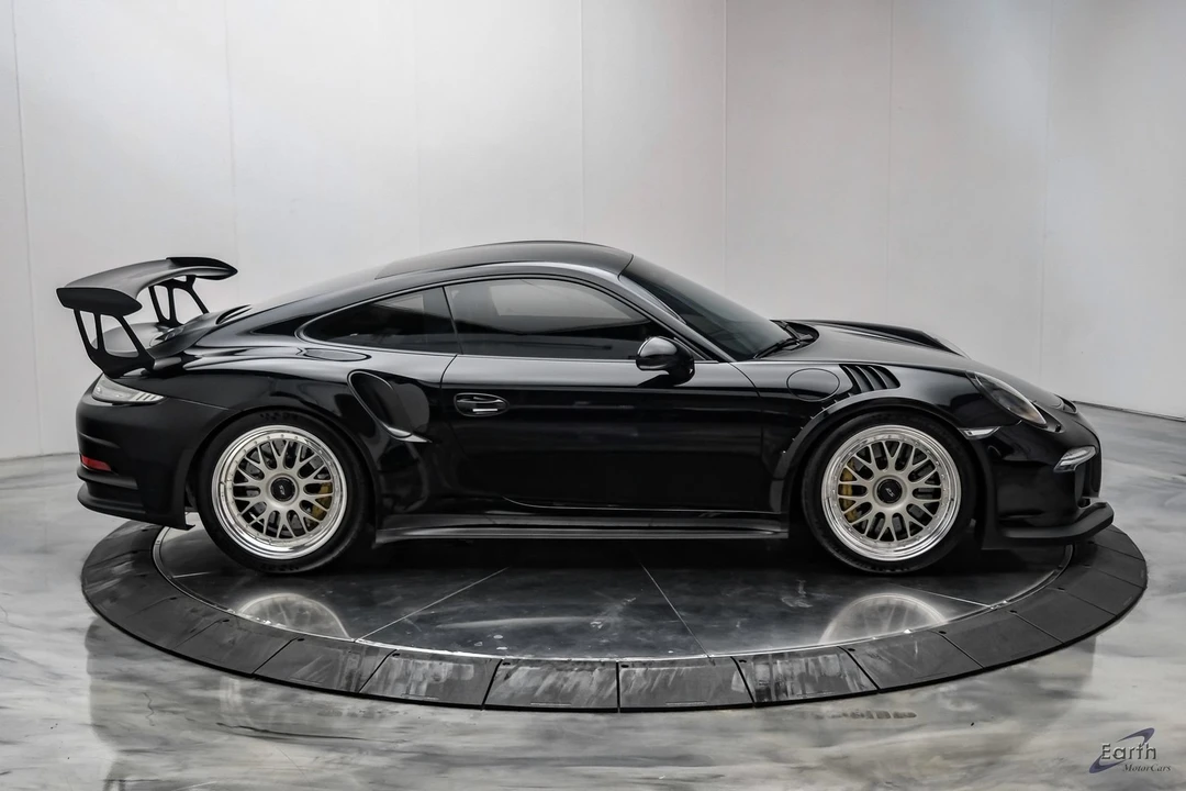 2016 Porsche 991 GT3 RS - Image 24 of 31