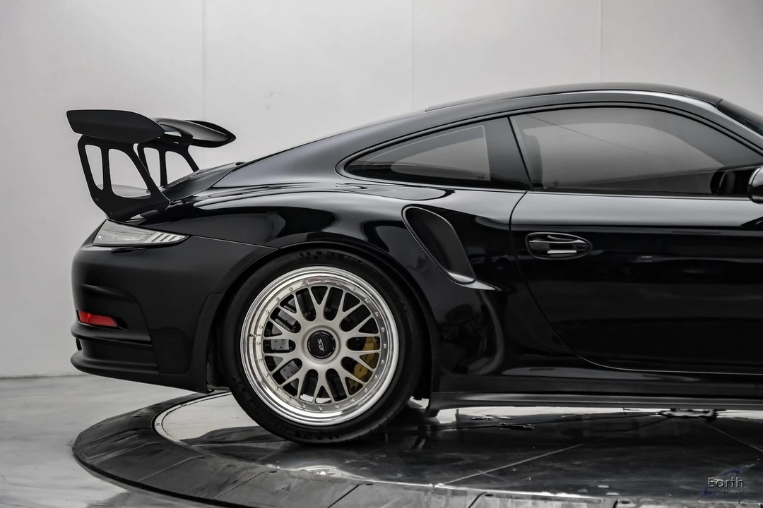 2016 Porsche 991 GT3 RS - Image 25 of 31