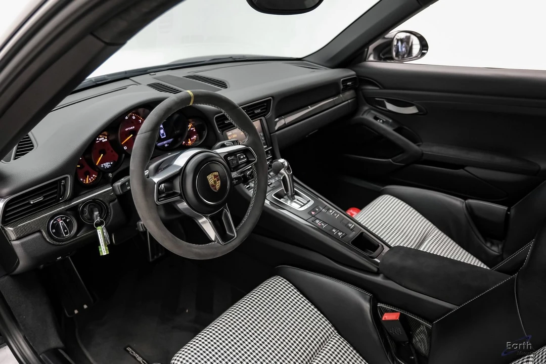 2016 Porsche 991 GT3 RS - Image 3 of 31