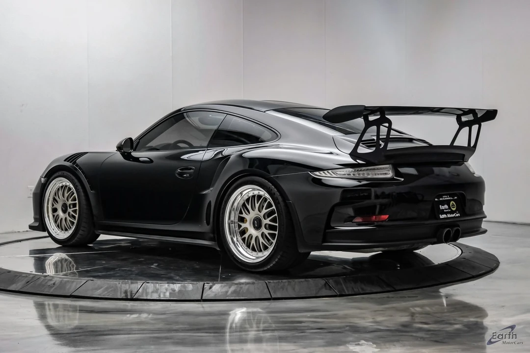 2016 Porsche 991 GT3 RS - Image 11 of 31