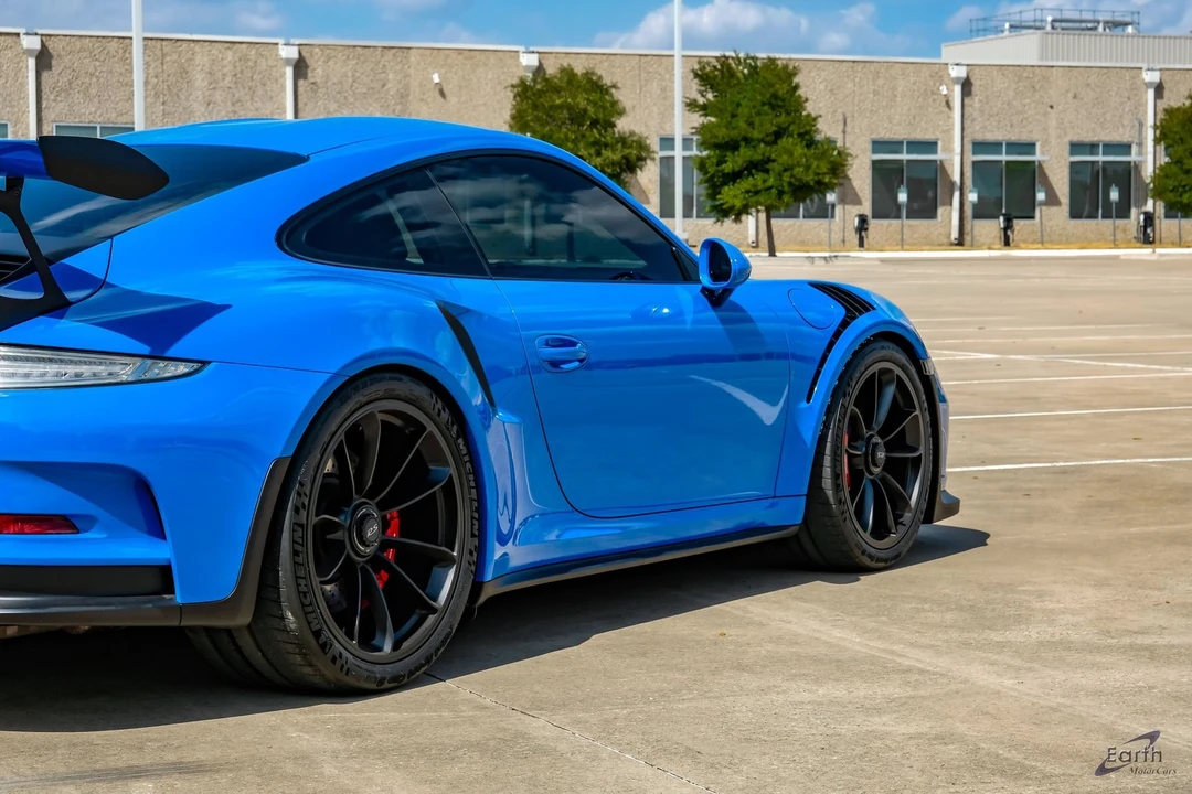 2016 Porsche 991 GT3 RS - Image 17 of 31