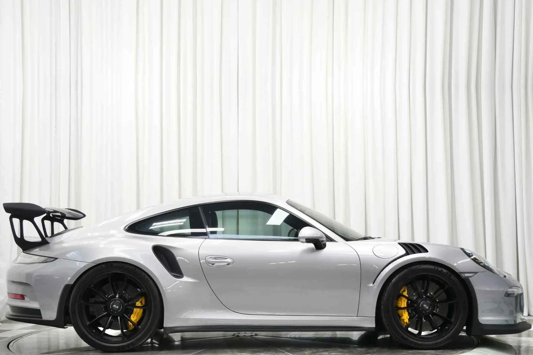 2016 Porsche 991 GT3 RS - Image 2 of 21