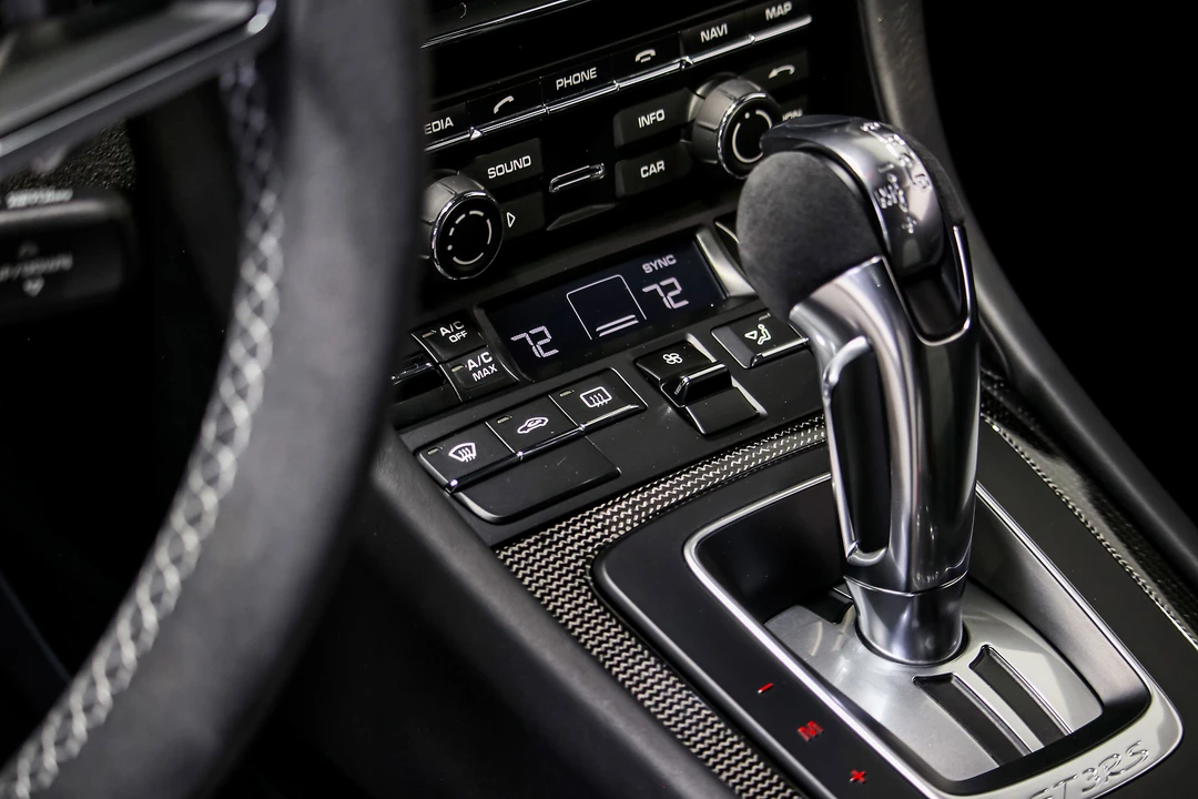 2016 Porsche 991 GT3 RS - Image 14 of 21