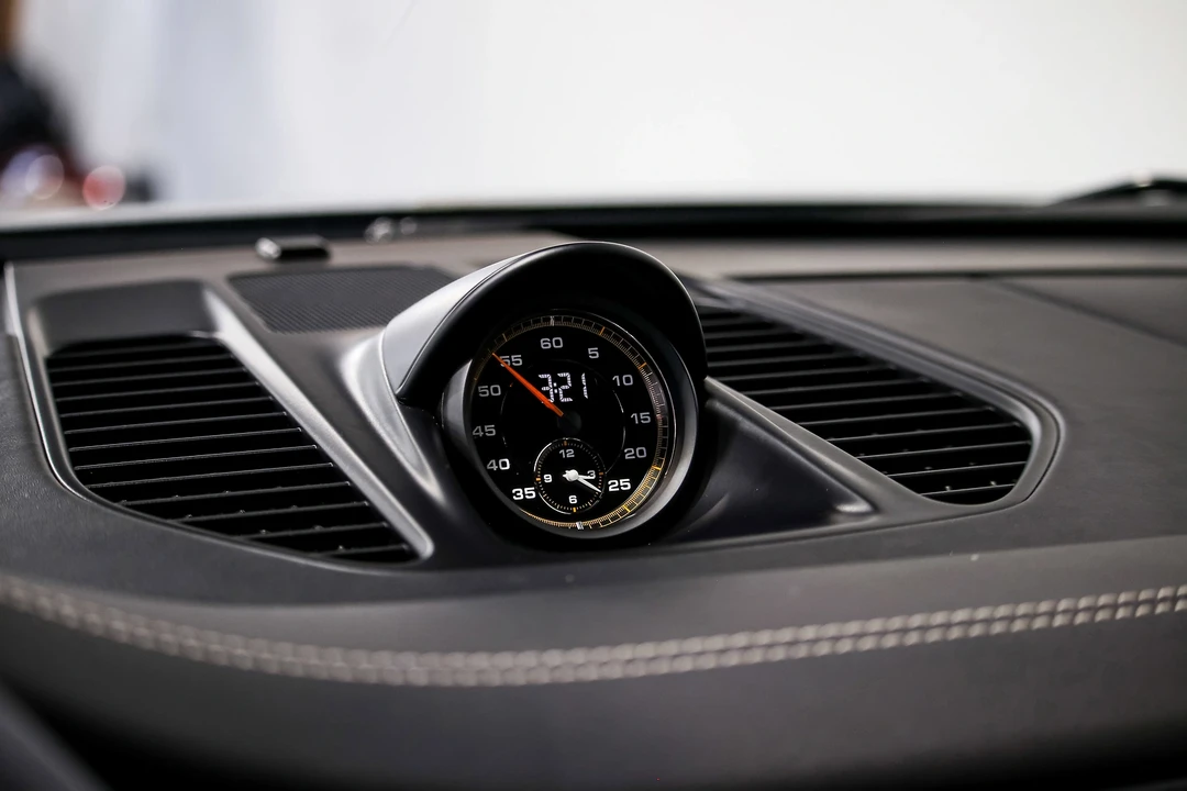 2016 Porsche 991 GT3 RS - Image 11 of 12