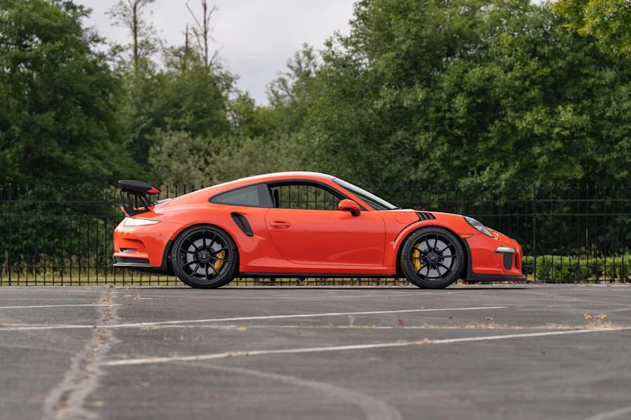 2016 Porsche 991 GT3 RS - Image 2 of 31
