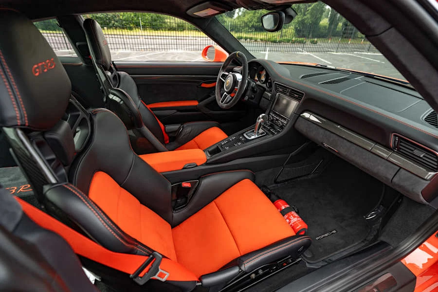 2016 Porsche 991 GT3 RS - Image 29 of 31